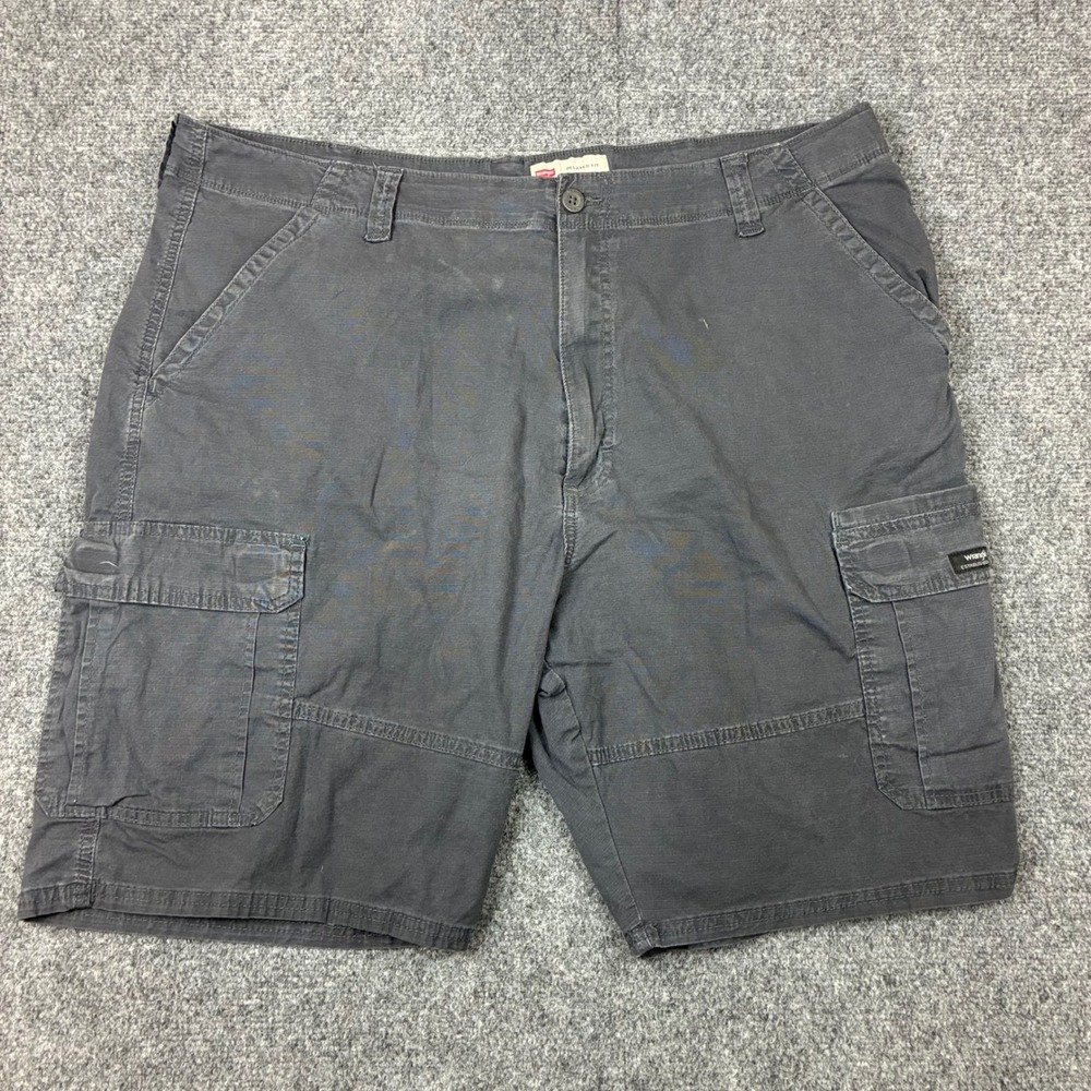 Wrangler Relaxed Fit Cargo Shorts Mens Size 42W Gray Ripstop Stretch